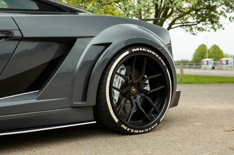 Image 21/50 of Lamborghini Gallardo Superleggera (2007)