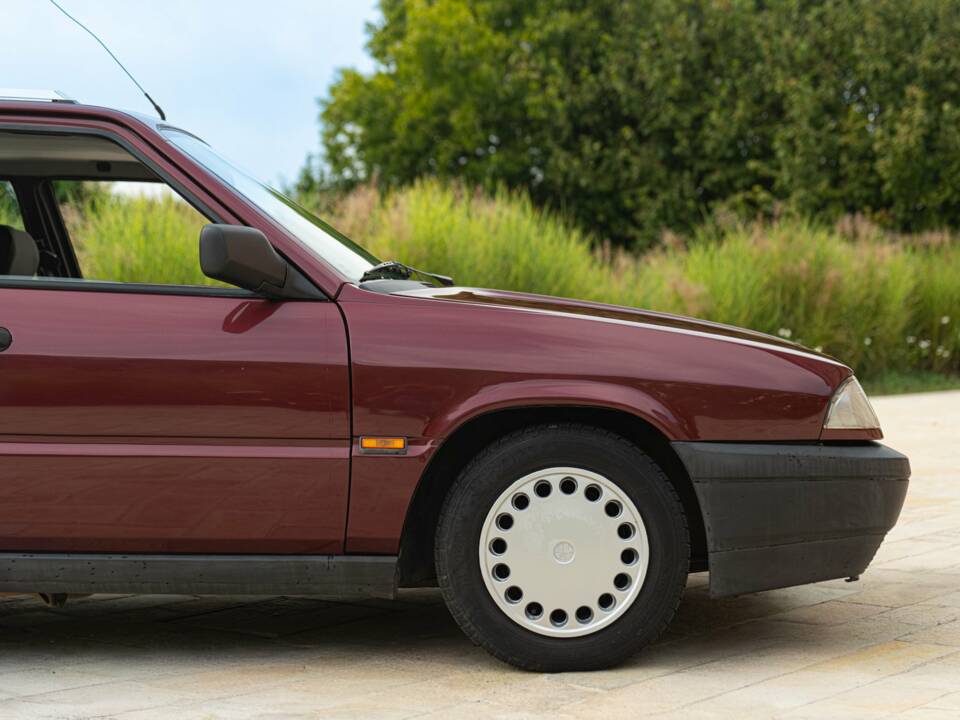 Image 10/50 of Alfa Romeo 33 - 1.3 Sportwagon 4x4 (1992)