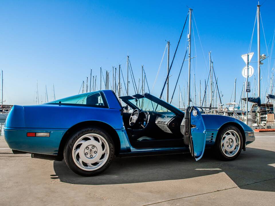 Afbeelding 13/22 van Chevrolet Corvette (1991)