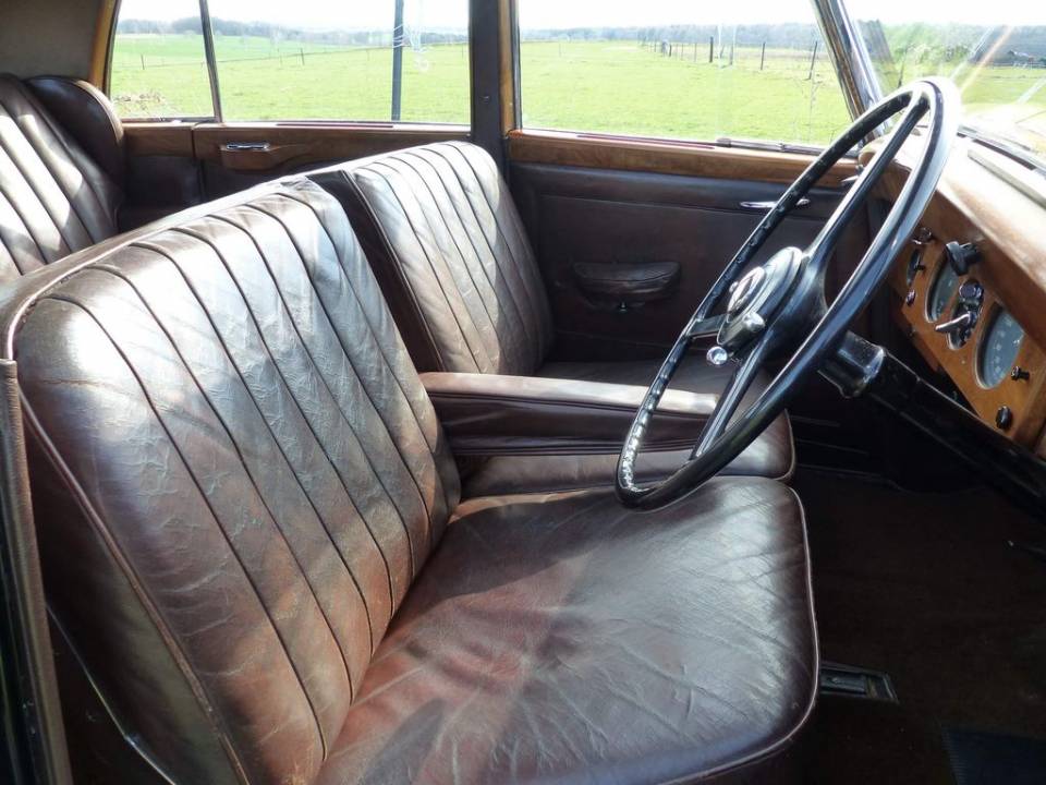 Bentley MK VI Limousine (Mulliner) 1947