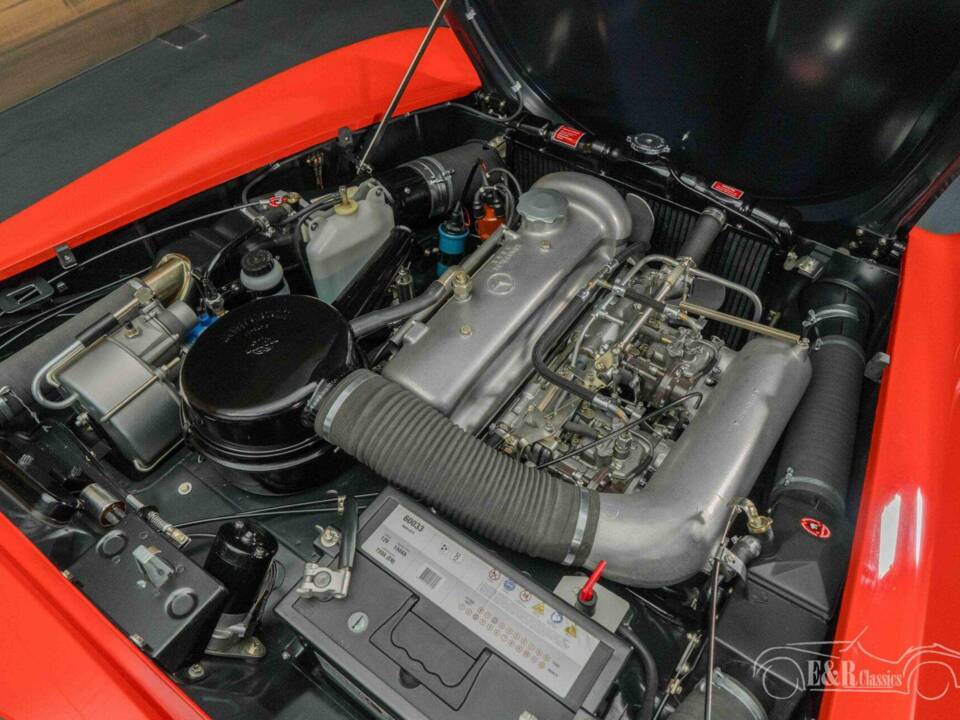Image 5/19 de Mercedes-Benz 190 SL (1962)