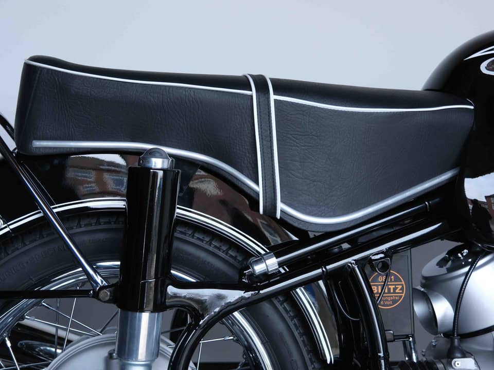 Image 79/98 of BMW R 69 S (1964)