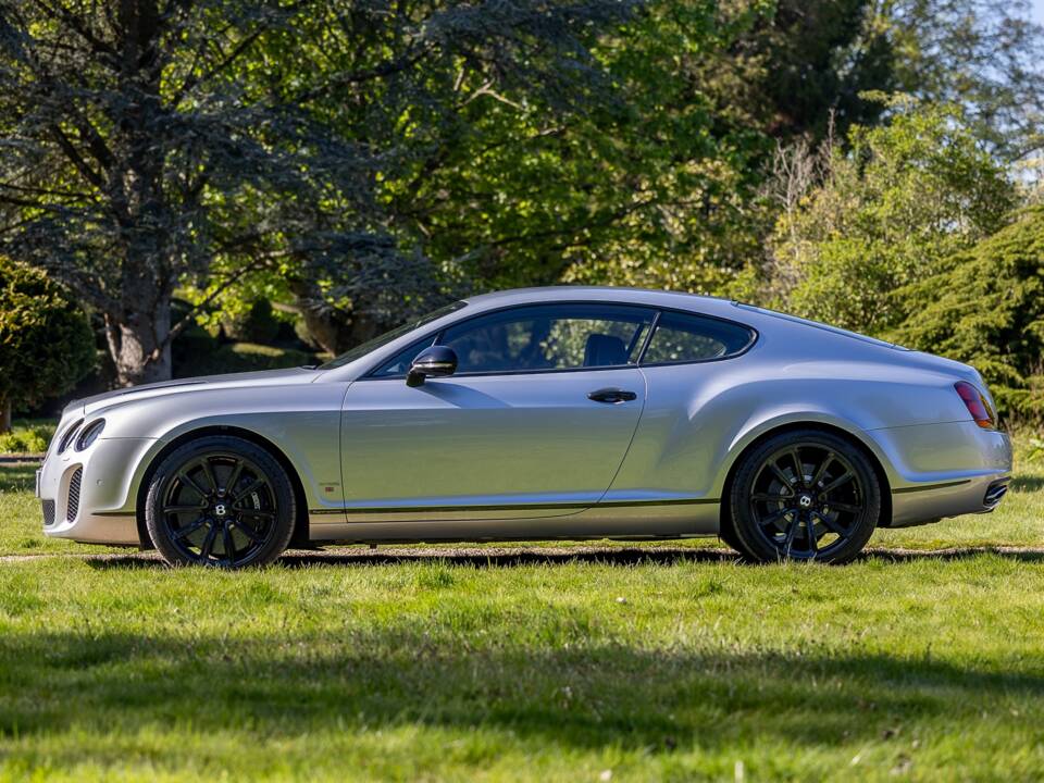 Image 2/46 of Bentley Continental Supersports (2010)