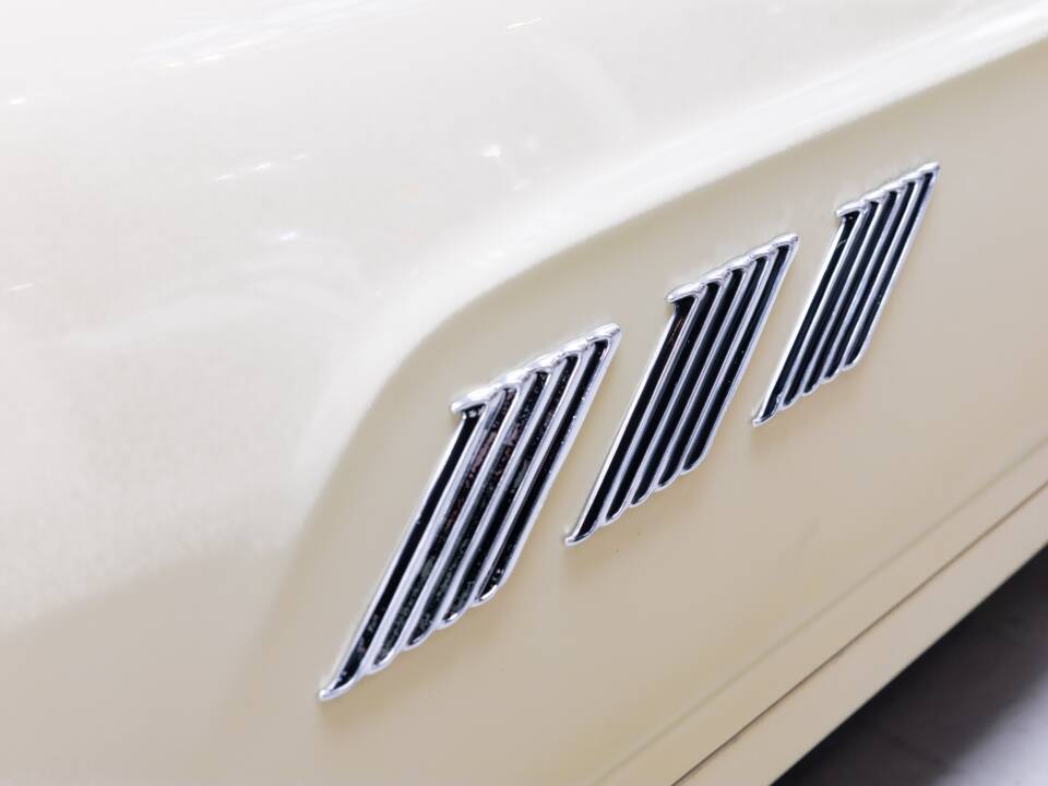 Bild 33/40 von Ford Thunderbird (1962)