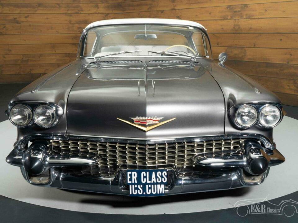 Bild 16/19 von Cadillac 62 Coupe DeVille (1958)