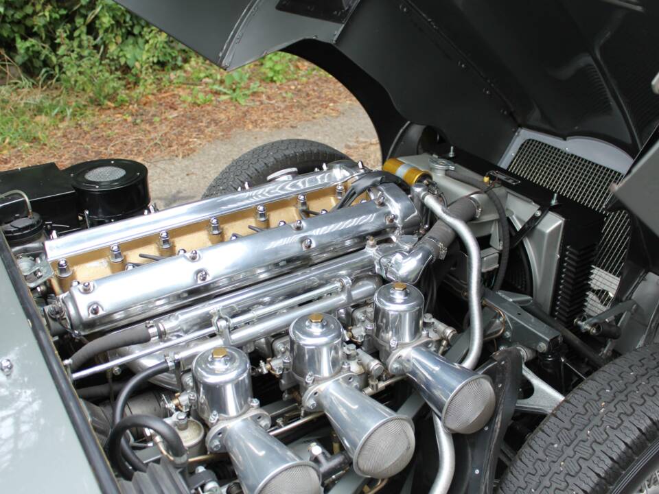 Image 17/20 de Jaguar Type E 3.8 (1962)