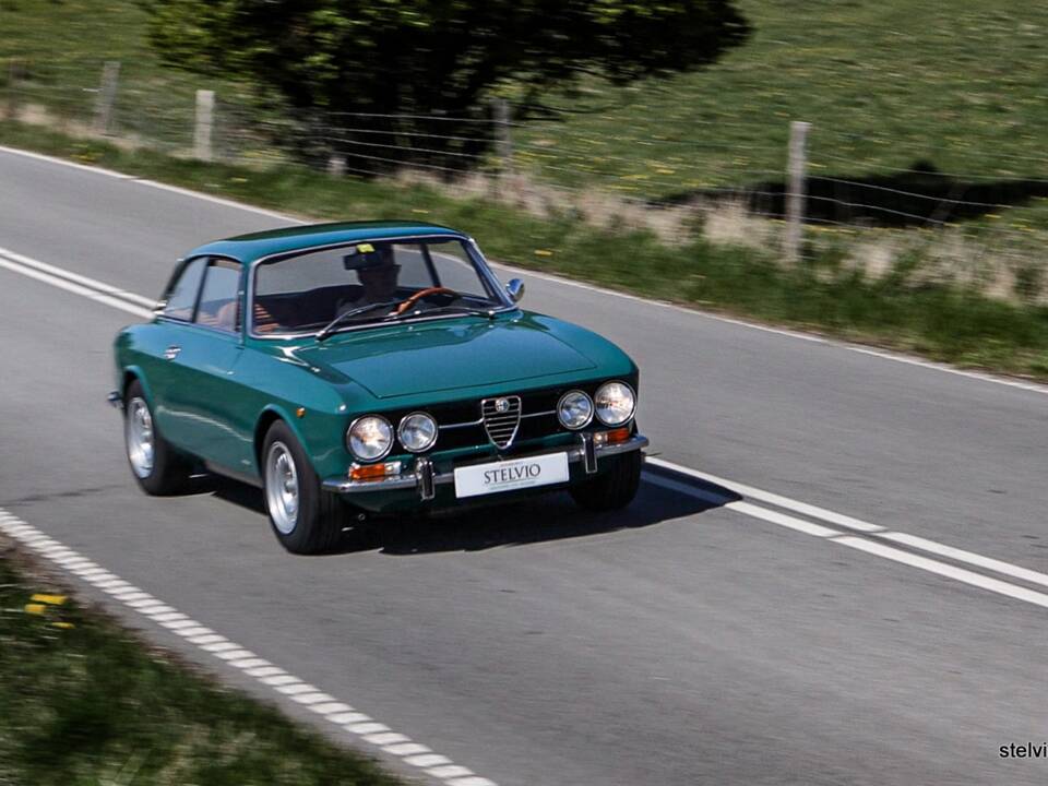 Bild 39/39 von Alfa Romeo 1750 GT Veloce (1971)