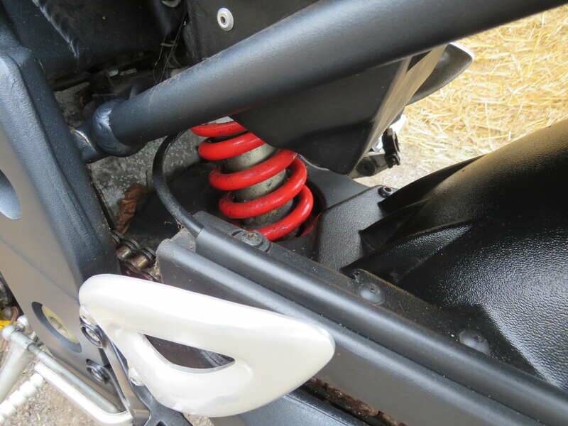 Image 23/40 of Triumph DUMMY (2006)