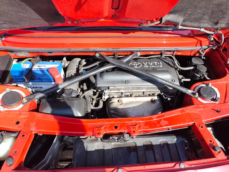 Image 12/57 of Toyota MR2 (2003)