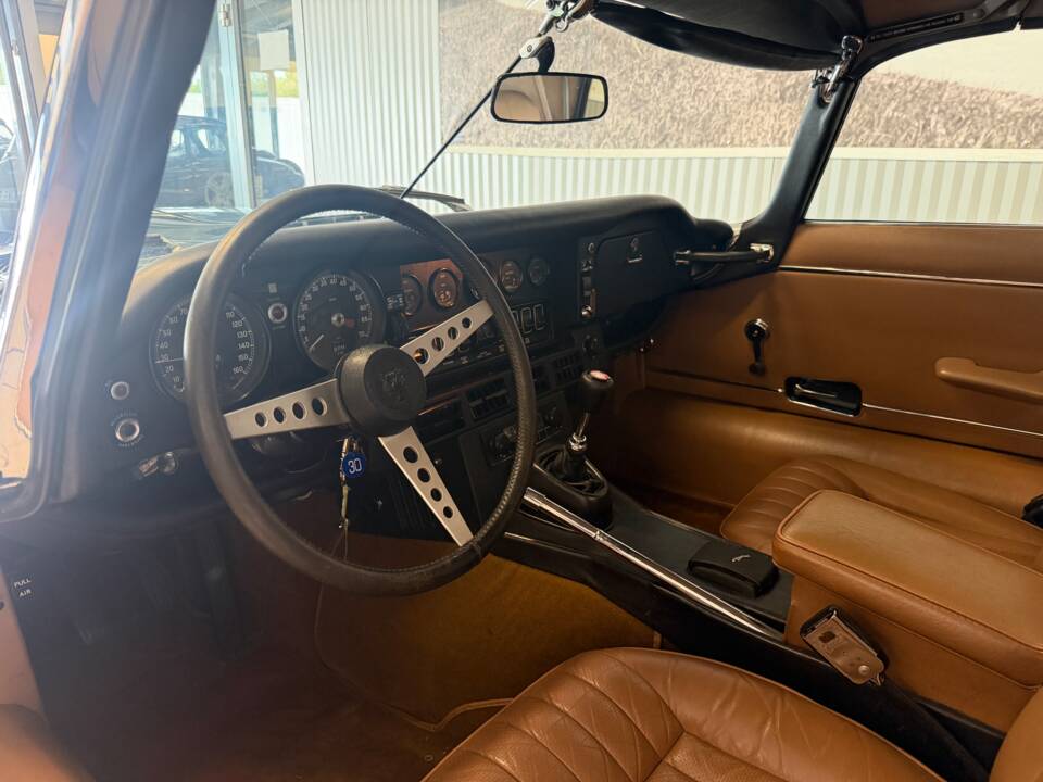 Bild 11/12 von Jaguar E-Type V12 (1973)