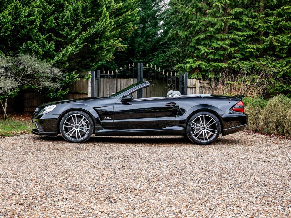 Immagine 10/46 di Mercedes-Benz SL 65 AMG (2005)