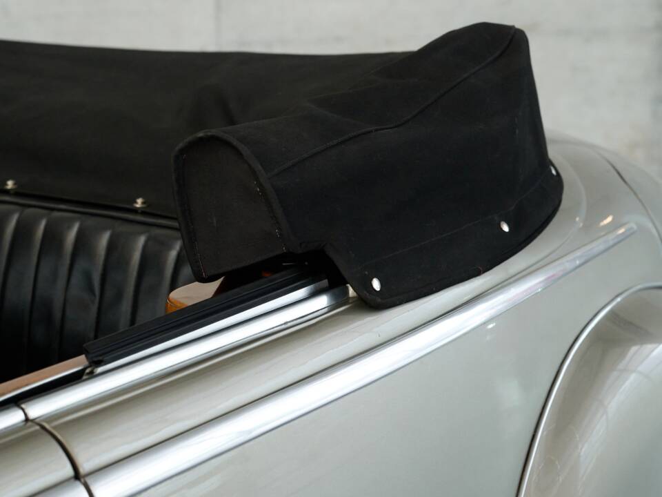 Immagine 9/50 di BMW 502 Baur (1955)