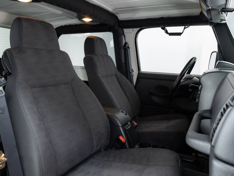 Imagen 15/30 de Jeep Wrangler TJ ESTREMO V8 (2005)