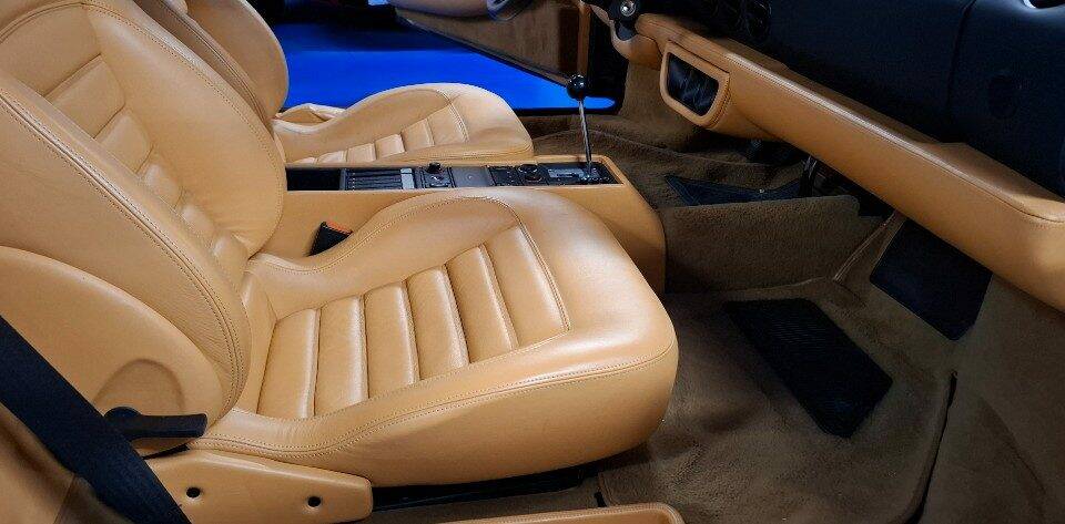 Immagine 29/50 di Ferrari 512 TR (1992)