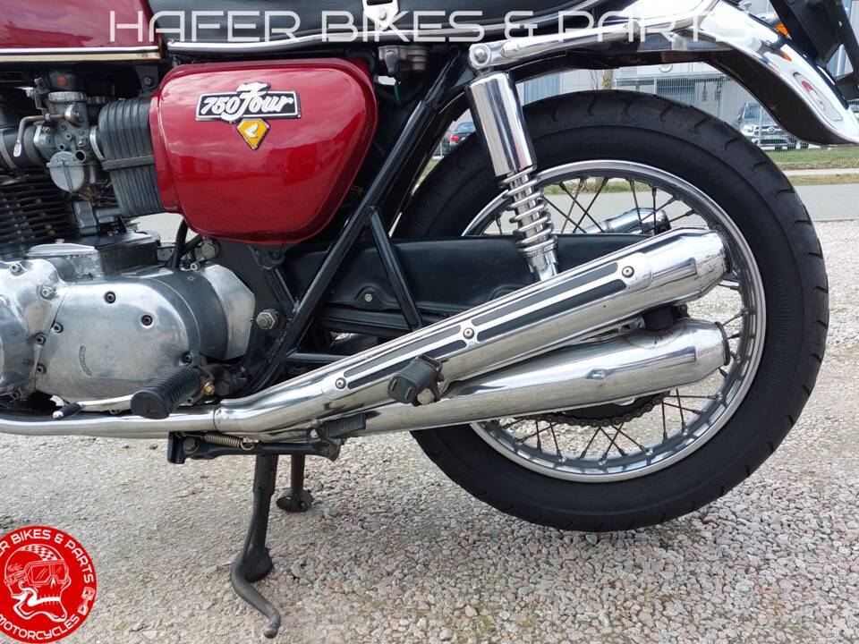 Image 27/45 of Honda CB 750 Four (1976)