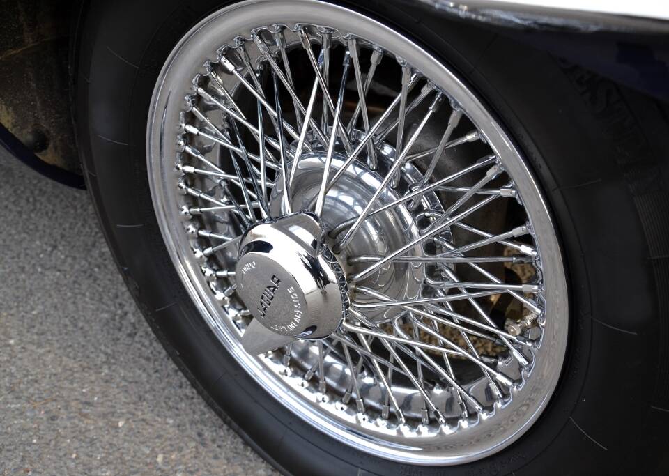 Afbeelding 16/32 van Jaguar E-Type 4.2 (1967)