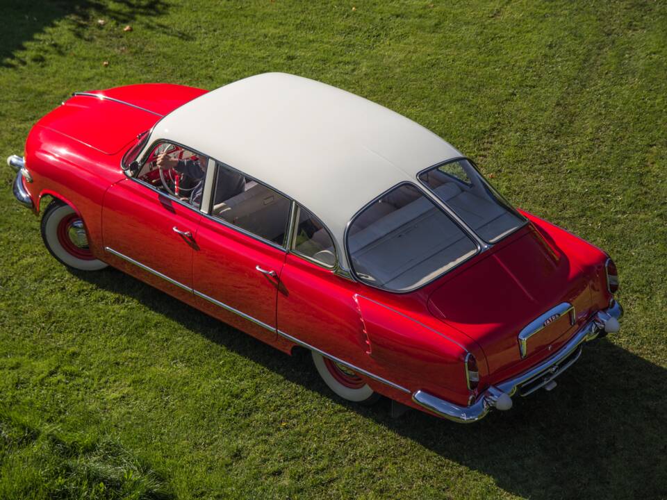 Image 10/34 of Tatra 603 Tatraplan (1957)