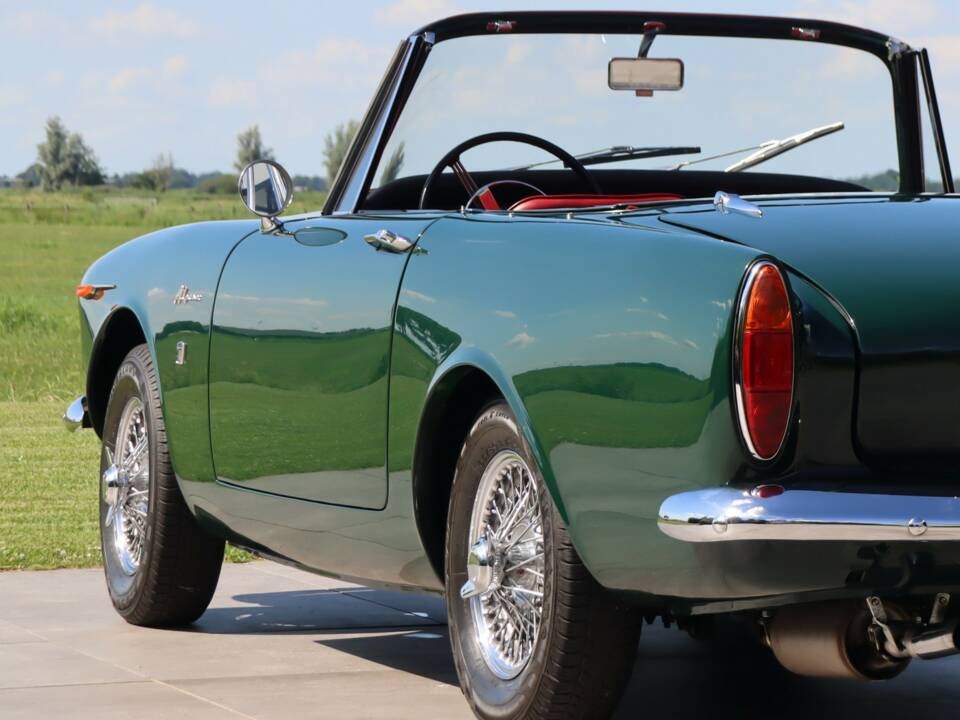 Image 39/50 of Sunbeam Alpine Mk IV (1965)