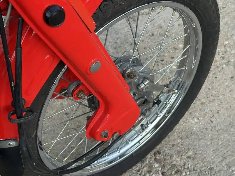 Image 9/12 of Honda CD 90 (1968)