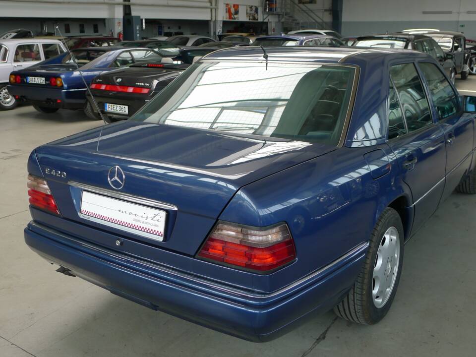 Afbeelding 27/40 van Mercedes-Benz E 420 (1993)