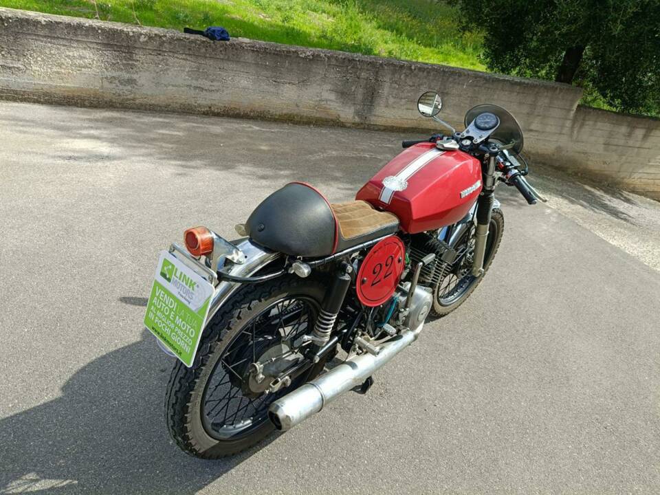 Immagine 6/45 di Moto Guzzi 254 (1976)