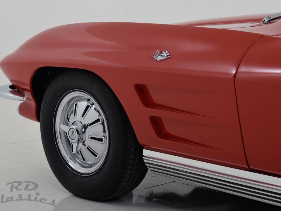 Immagine 10/44 di Chevrolet Corvette Sting Ray Convertible (1964)