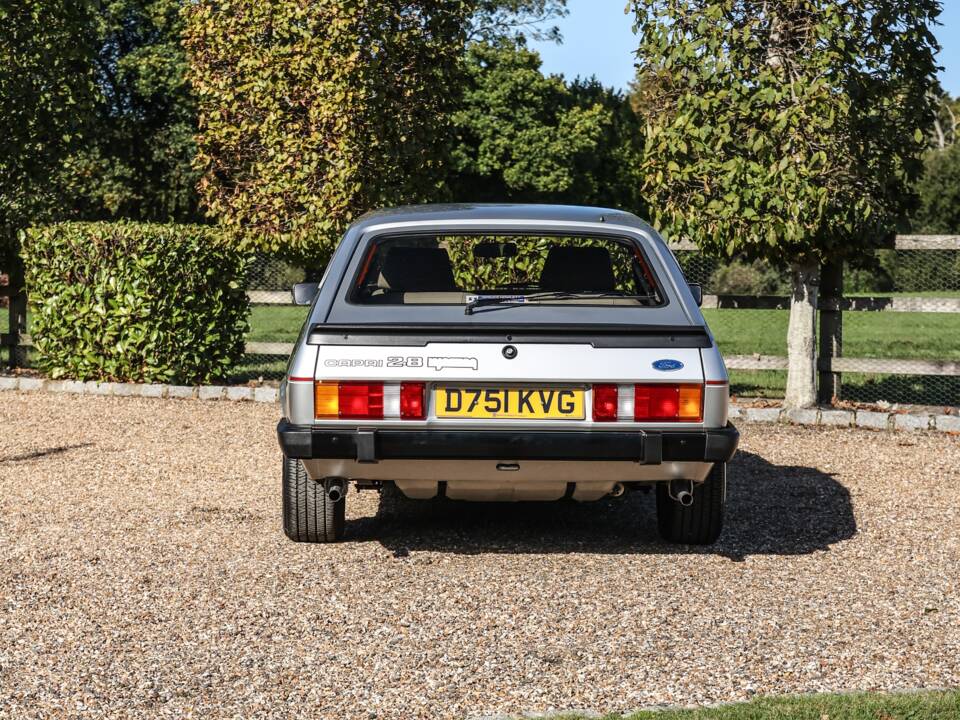 Image 13/50 of Ford Capri 2,8i (1987)