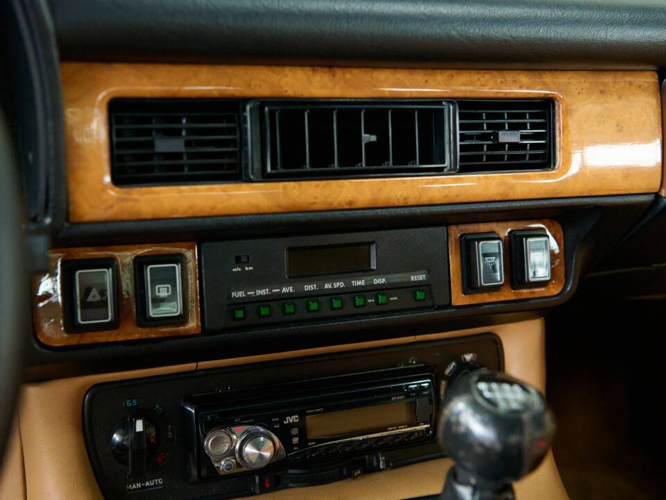 Bild 47/50 von Jaguar XJ-S 3.6 (1986)