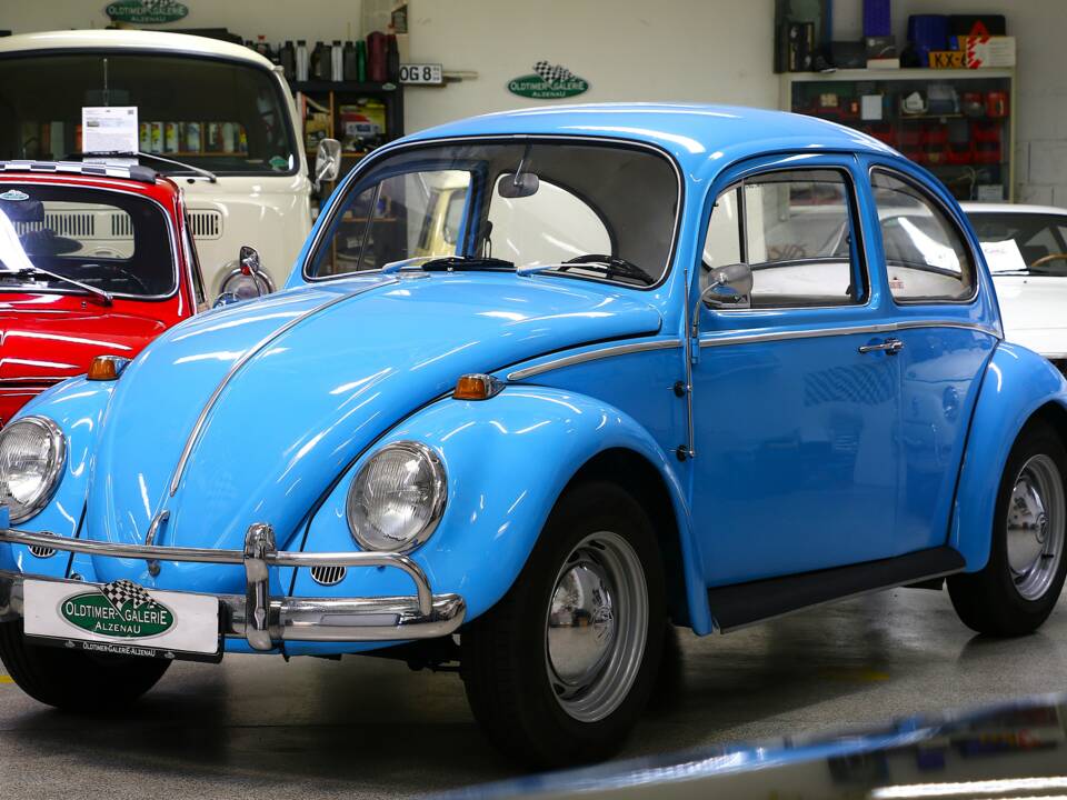 Bild 2/15 von Volkswagen Käfer 1300 (1966)