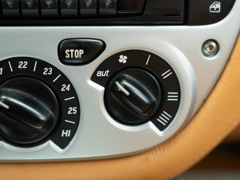 Bild 50/50 von Ferrari F 360 Modena (2002)