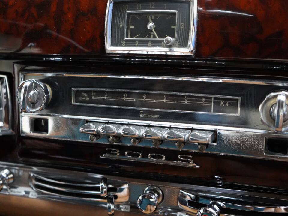 Image 8/10 of Mercedes-Benz 300 S Cabriolet A (1953)