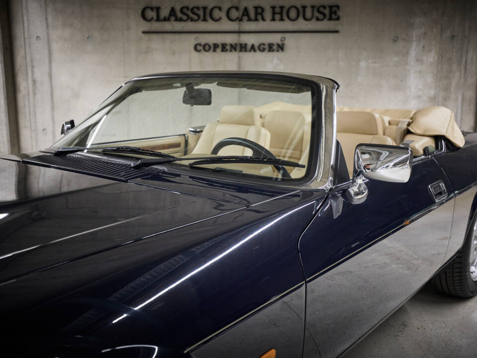 Bild 25/92 von Jaguar XJS 6.0 (1994)