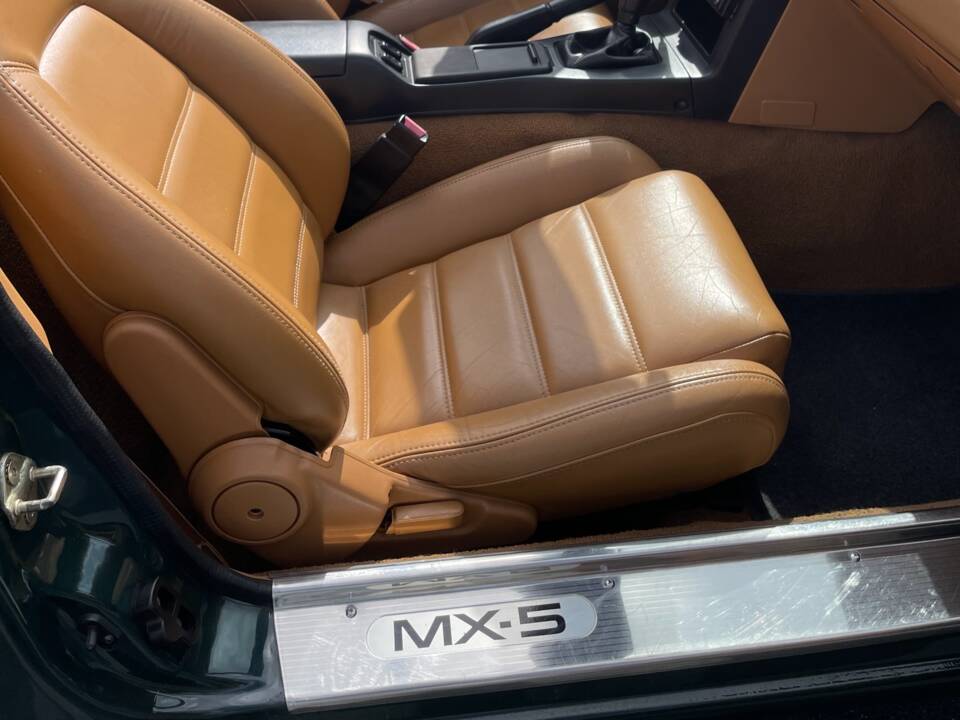 Image 15/21 of Mazda MX-5 1.6 (1991)
