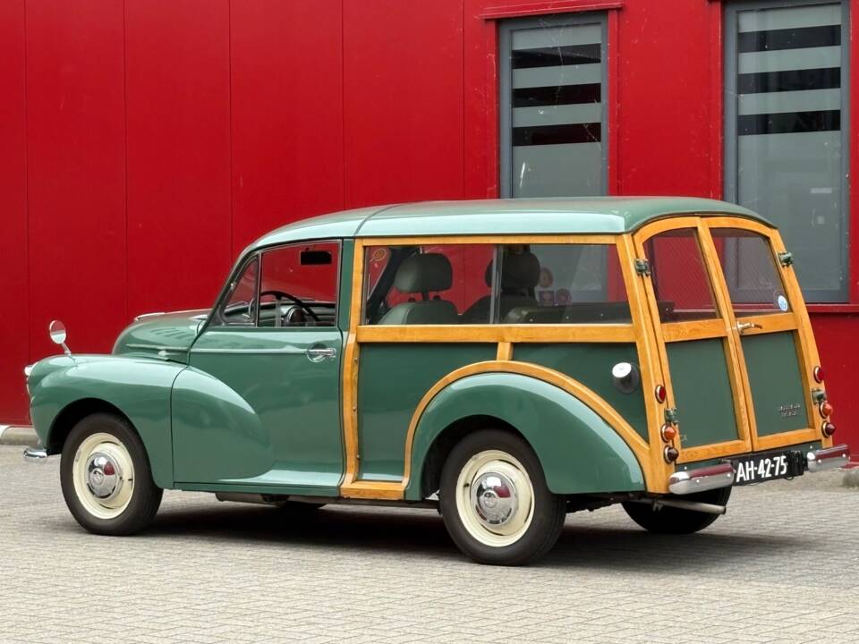 Image 13/16 of Morris Minor 1000 Traveller (1965)