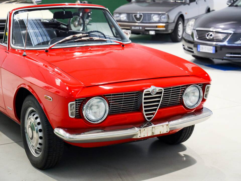 Image 3/58 of Alfa Romeo Giulia 1600 GTC (1965)