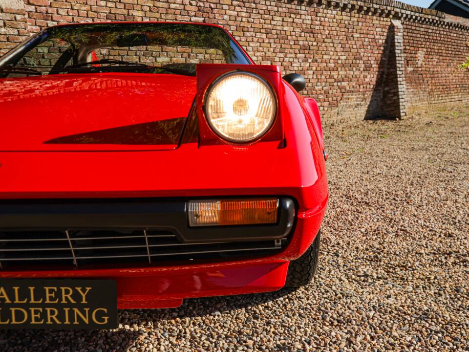 Image 40/50 de Ferrari 308 GTB (1977)