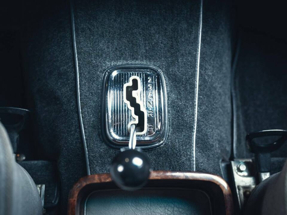 Image 11/15 of Mercedes-Benz 300 SEL 6.3 (1968)