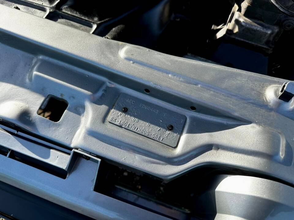 Bild 63/70 von Ford Capri 2,8i (1986)