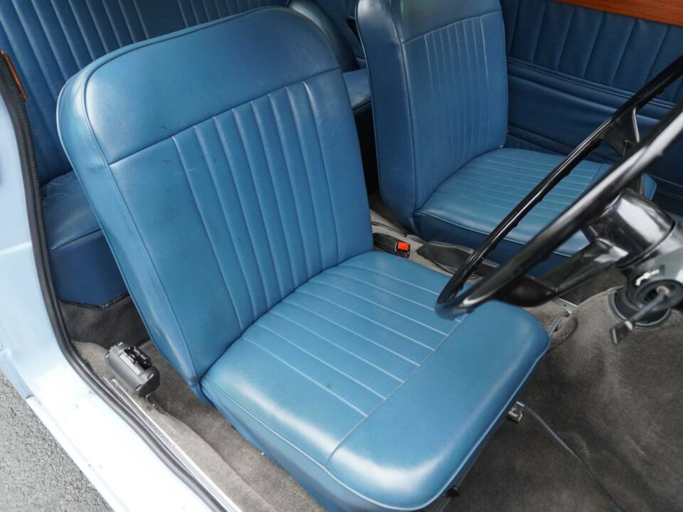 Image 10/19 de Triumph Vitesse 6 (1966)