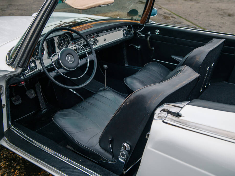 Imagen 4/26 de Mercedes-Benz 230 SL (1965)