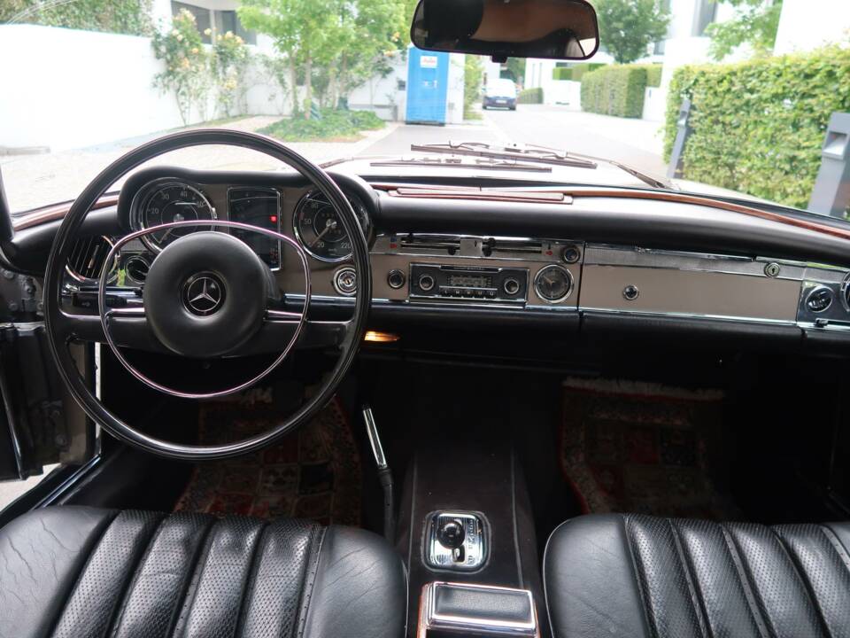 Imagen 34/43 de Mercedes-Benz 280 SL (1968)
