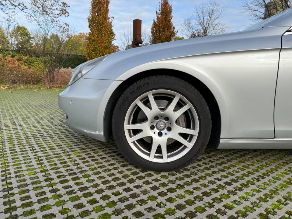 Bild 7/51 von Mercedes-Benz CLS 350 (2005)