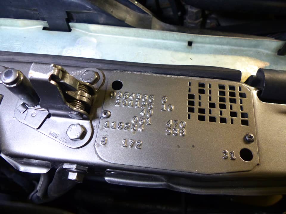Immagine 72/73 di Mercedes-Benz 190 D 2.5 (1990)