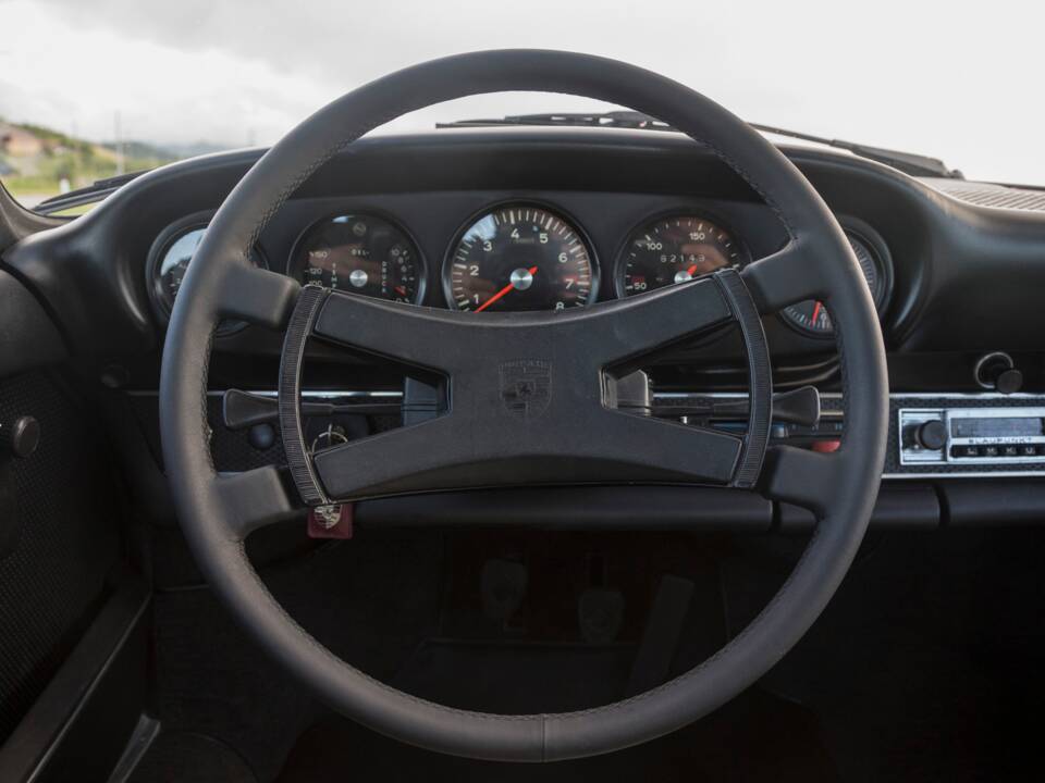 Bild 17/43 von Porsche 911 2.0 E (1969)