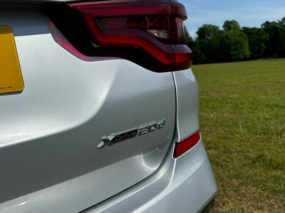 Image 21/64 de BMW X3 M Competition (2019)