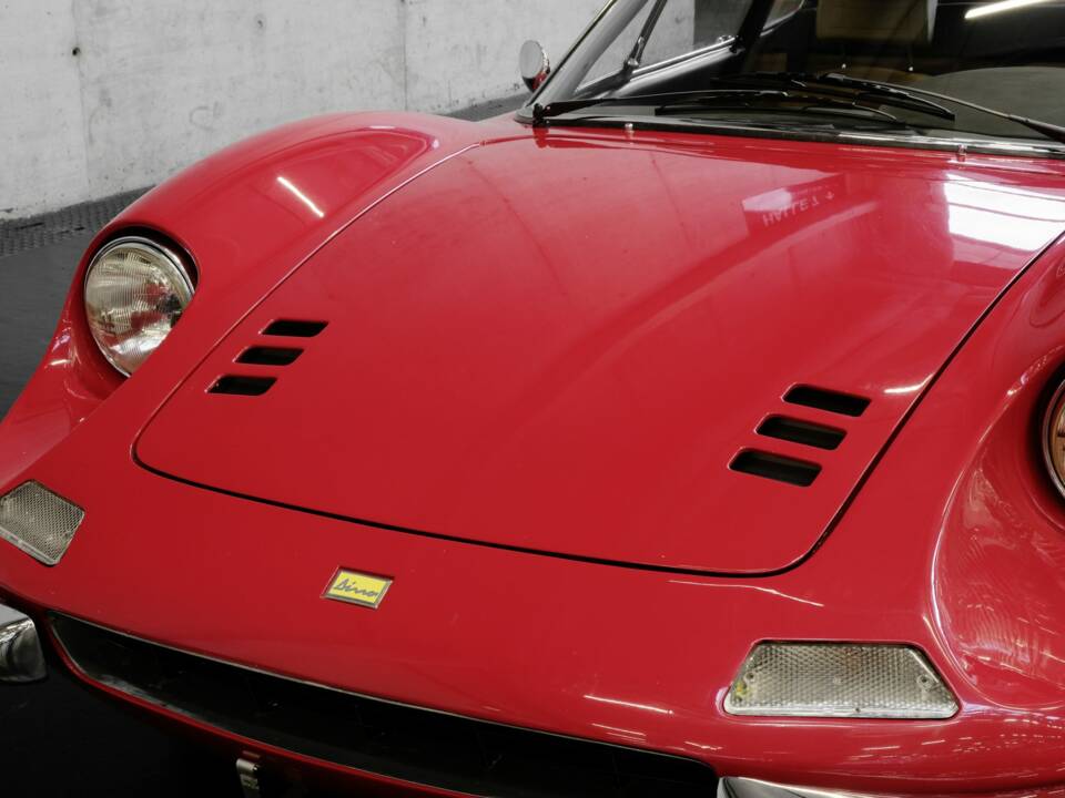 Bild 27/50 von Ferrari Dino 246 GT (1969)
