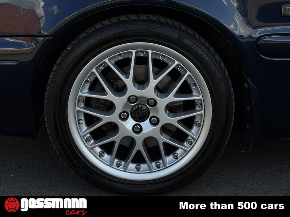 Image 10/15 of Volvo C70 2.0 T (2002)