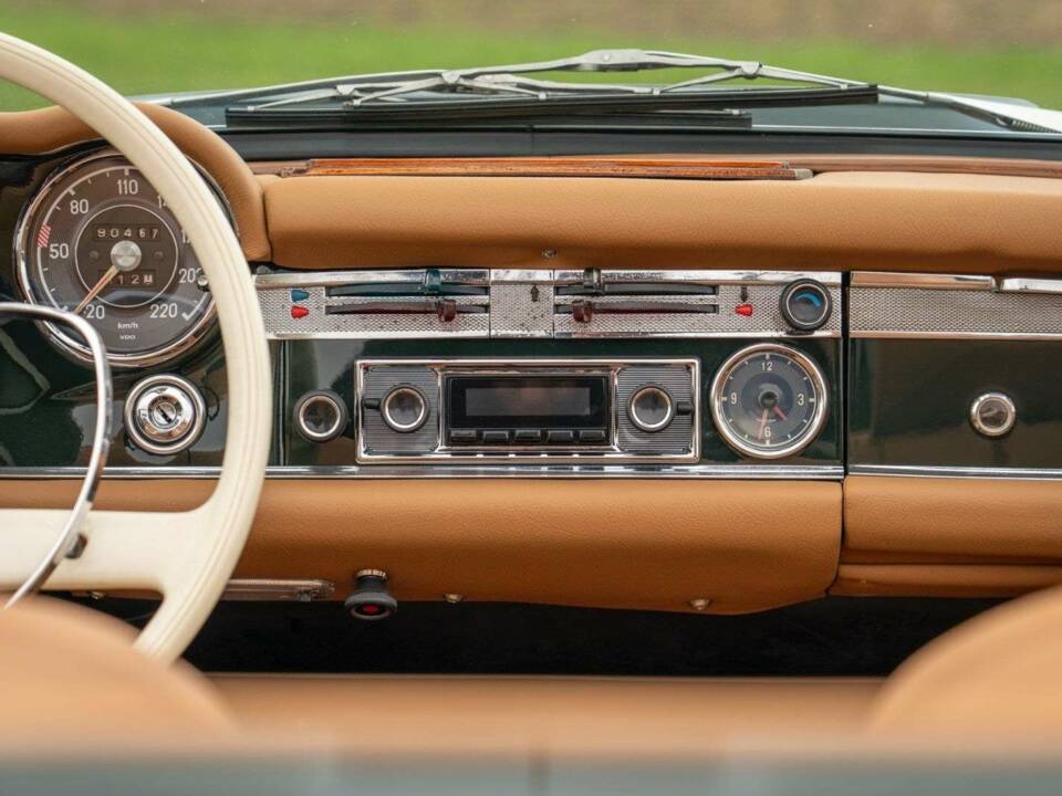 Bild 14/25 von Mercedes-Benz 230 SL (1964)
