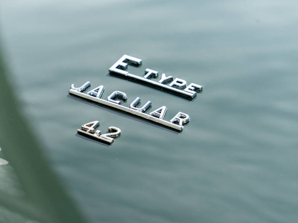 Afbeelding 13/33 van Jaguar E-Type 4.2 (1967)