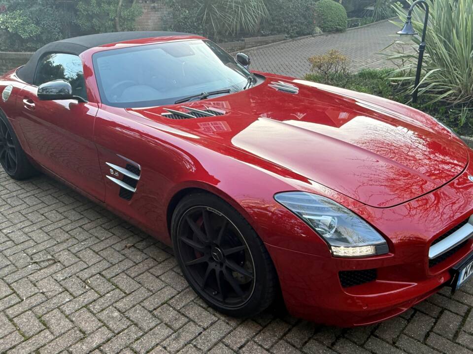 Afbeelding 2/6 van Mercedes-Benz SLS AMG Roadster (2011)